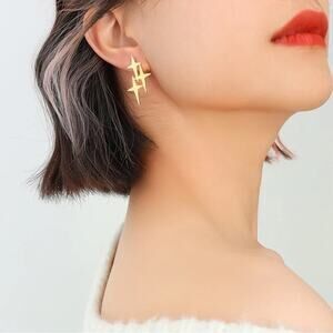 NEW 18K yellow gold plated Star drop earrings jewelry B22A